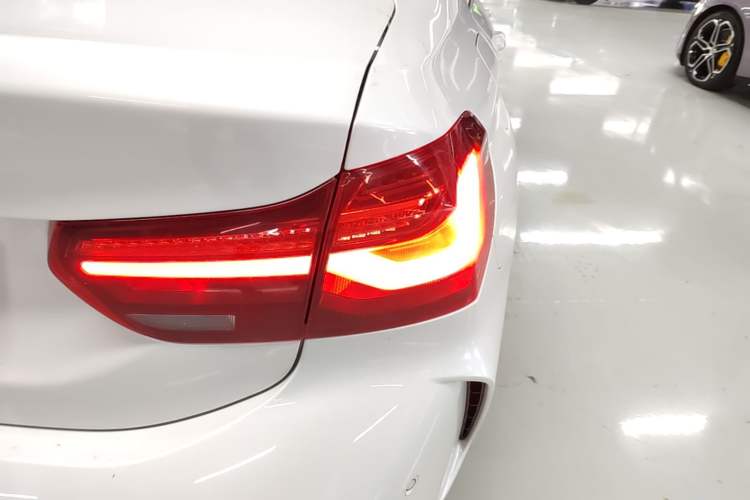 Used BMW 1 Series 2023 125i M Sport Night Edition Right Rear Taillight