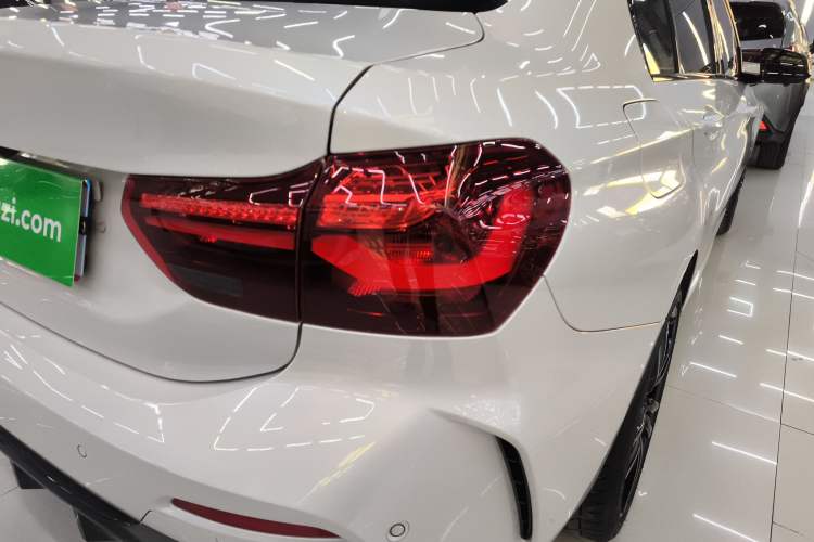 Used BMW 1 Series 2023 125i M Sport Night Edition Right Rear Taillight