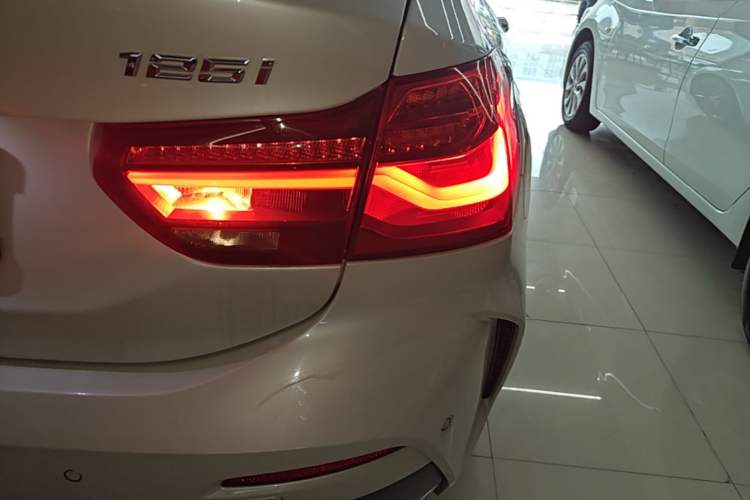 Used BMW 1 Series 2023 125i M Sport Night Edition Right Rear Taillight