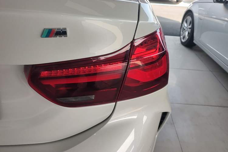 Used BMW 1 Series 2023 125i M Sport Night Edition Right Rear Taillight
