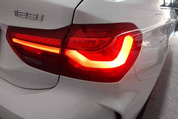 Used BMW 1 Series 2023 125i M Sport Night Edition Right Rear Taillight
