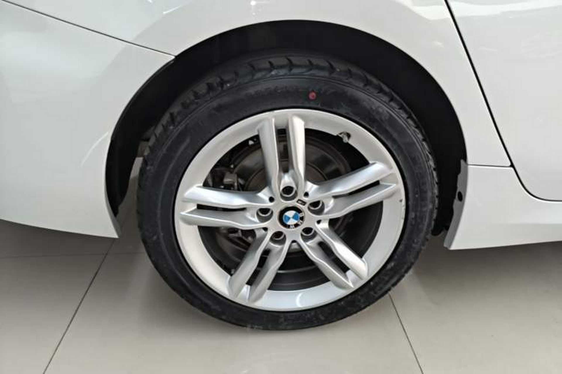 Used BMW 1 Series 2023 120i M Sport Night Edition Right Rear Wheel Hub