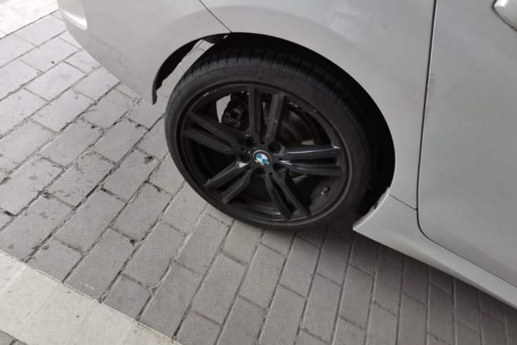 Used BMW 1 Series 2023 125i M Sport Night Edition Right Rear Wheel Hub