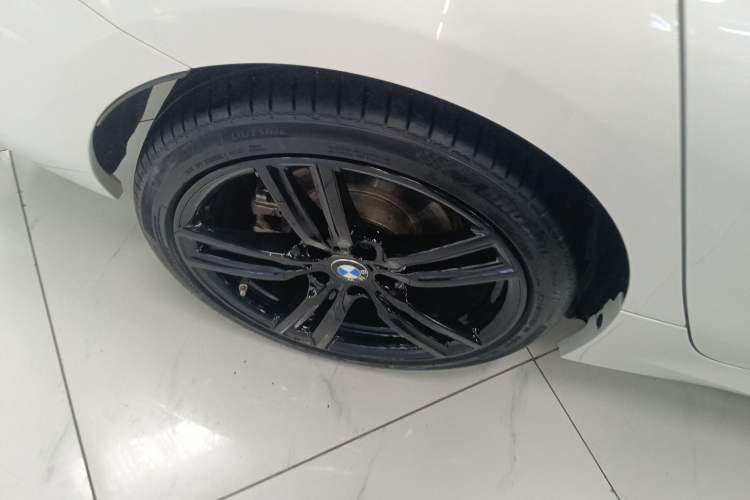 Used BMW 1 Series 2023 125i M Sport Night Edition Right Rear Wheel Hub