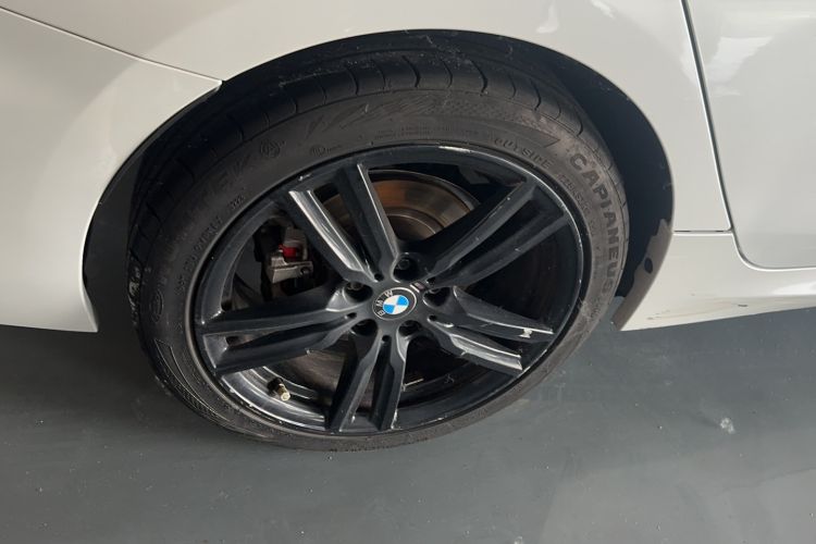 Used BMW 1 Series 2023 125i M Sport Night Edition Right Rear Wheel Hub