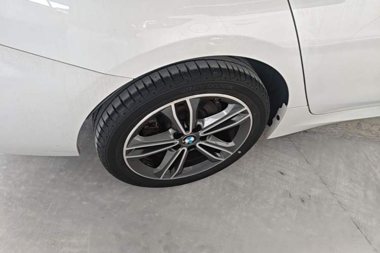Used BMW 1 Series 2023 120i M Sport Edition Right Rear Wheel Hub