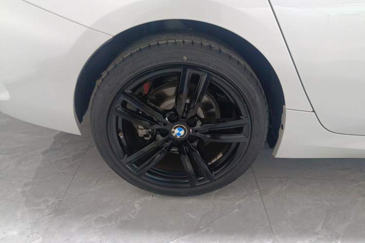 Used BMW 1 Series 2023 125i M Sport Night Edition Right Rear Wheel Hub