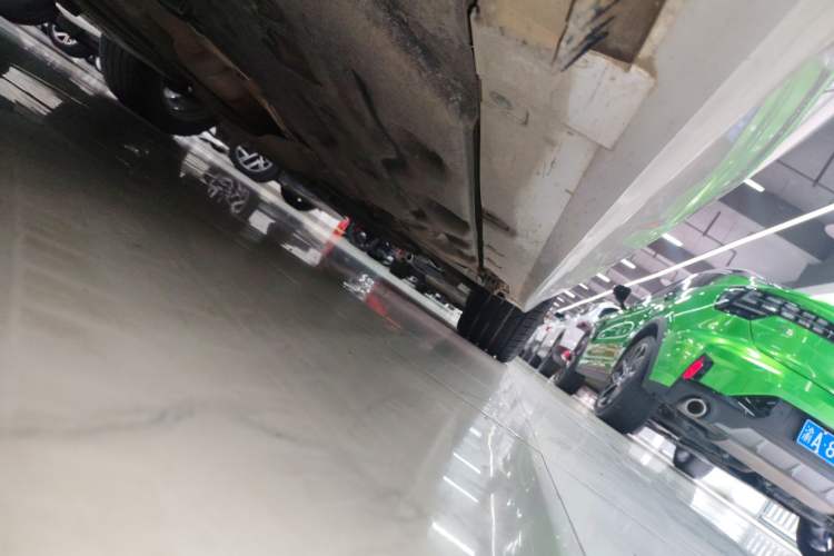 Used BMW 1 Series 2023 120i M Sport Night Edition Right Side Sill