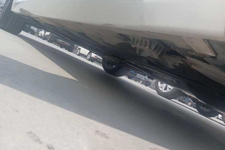 Used BMW 1 Series 2023 120i M Sport Edition Right Side Sill