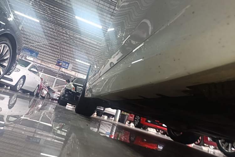 Used BMW 1 Series 2023 125i M Sport Night Edition Right Side Sill