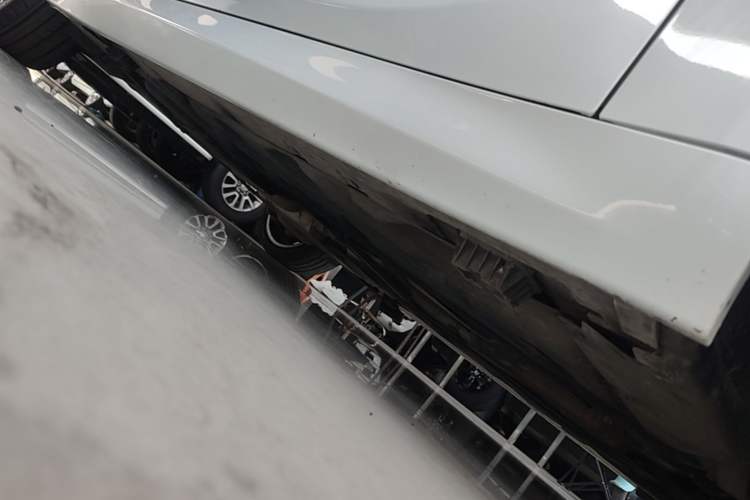 Used BMW 1 Series 2023 125i M Sport Night Edition Right Side Sill