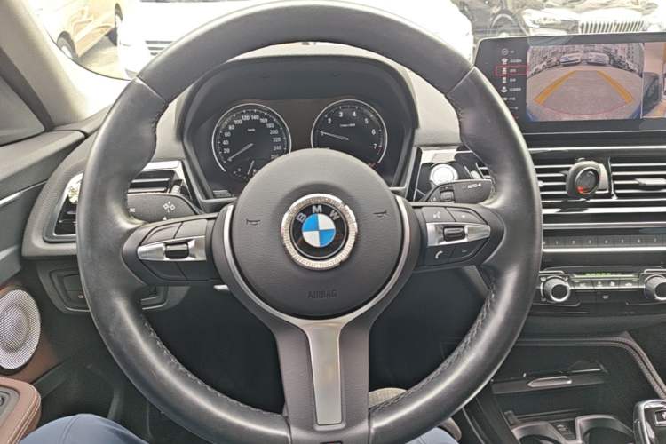 Used BMW 1 Series 2023 125i M Sport Night Edition Steering Wheel