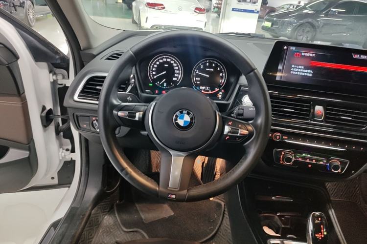 Used BMW 1 Series 2023 125i M Sport Night Edition Steering Wheel