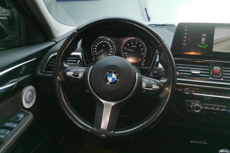 Used BMW 1 Series 2023 120i M Sport Night Edition Steering Wheel