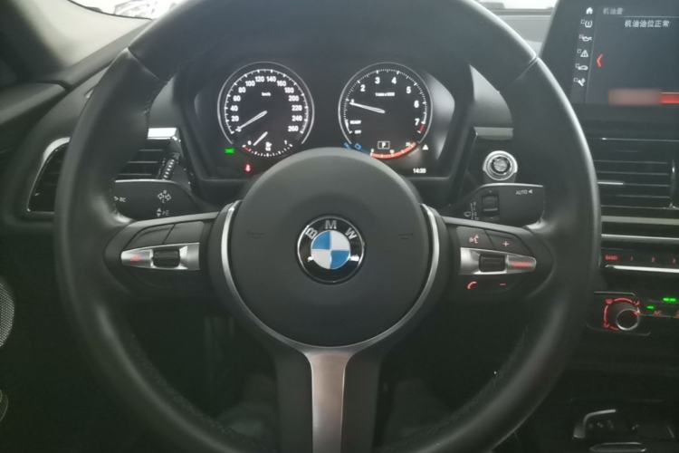 Used BMW 1 Series 2023 120i M Sport Brilliant Edition Steering Wheel