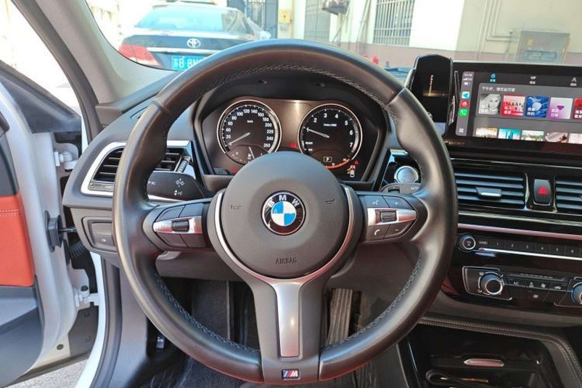 Used BMW 1 Series 2023 125i M Sport Night Edition Steering Wheel