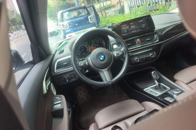 Used BMW 1 Series 2023 120i M Sport Night Edition Steering Wheel