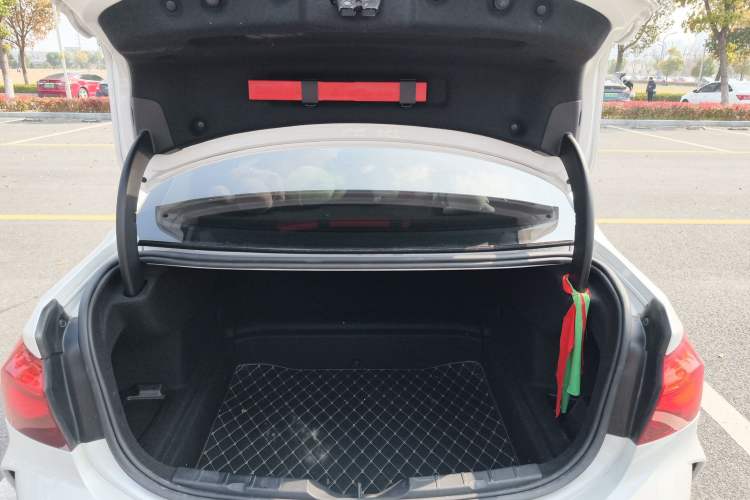 Used BMW 1 Series 2023 125i M Sport Night Edition Trunk