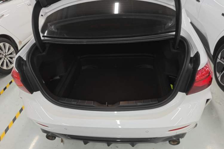 Used BMW 1 Series 2023 125i M Sport Night Edition Trunk