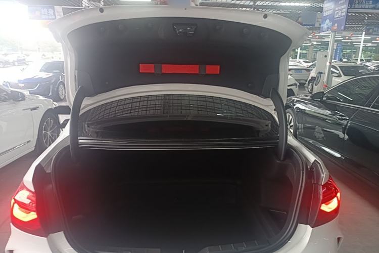 Used BMW 1 Series 2023 125i M Sport Night Edition Trunk