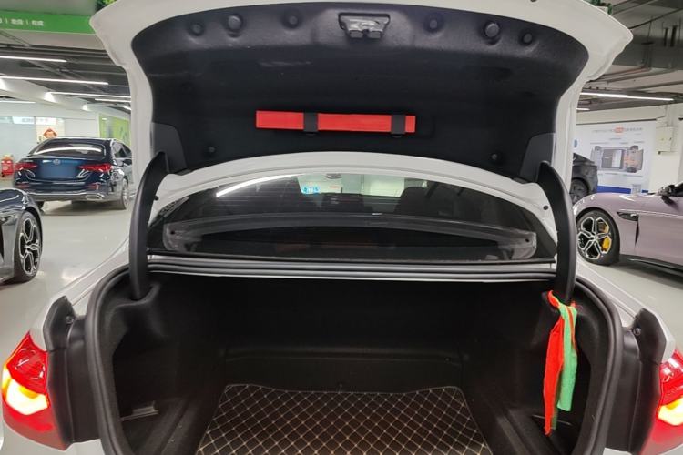 Used BMW 1 Series 2023 125i M Sport Night Edition Trunk