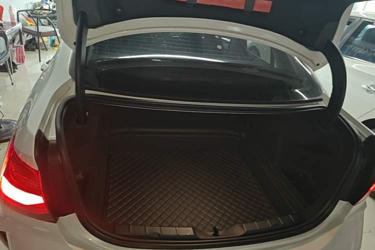 Used BMW 1 Series 2023 125i M Sport Night Edition Trunk