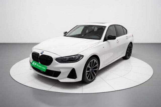Używany BMW 1 Series 2023 125i M Sport Night Edition
