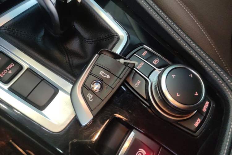 Used BMW 1 Series 2023 120i M Sport Night Edition Vehicle Key