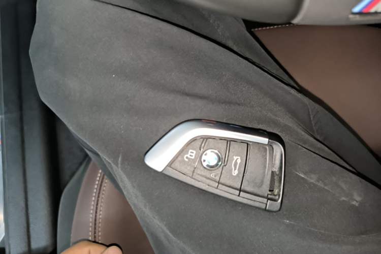 Used BMW 1 Series 2023 120i M Sport Night Edition Vehicle Key