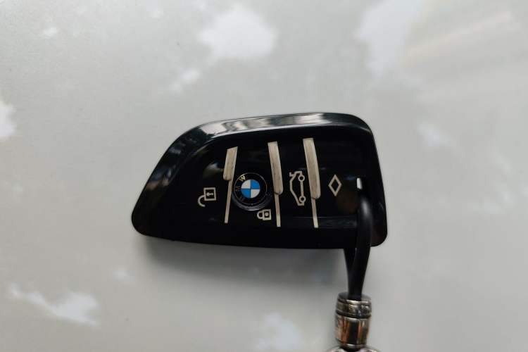 Used BMW 1 Series 2023 120i M Sport Night Edition Vehicle Key