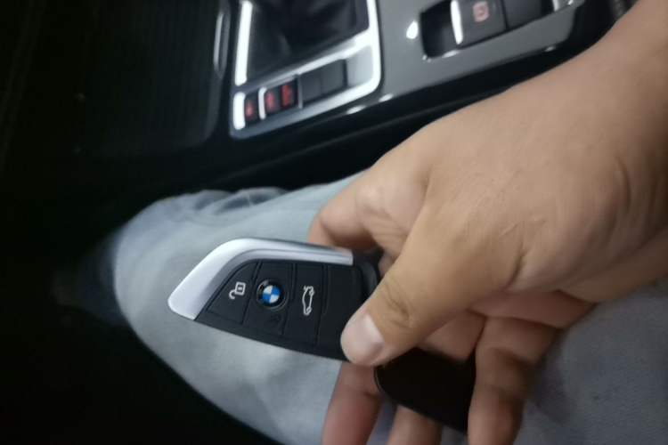 Used BMW 1 Series 2023 120i M Sport Brilliant Edition Vehicle Key