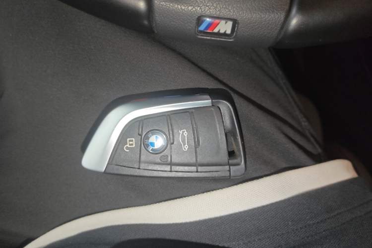 Used BMW 1 Series 2023 120i M Sport Night Edition Vehicle Key