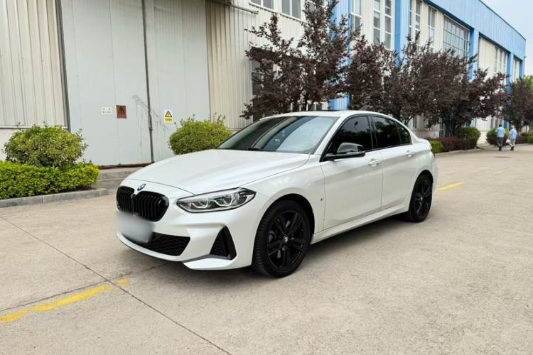 Used BMW 1 Series 2023 125i M Sport Night Edition Guazi used car, China used car export, Used car for sale, Used cars, Cheapest cars for sale