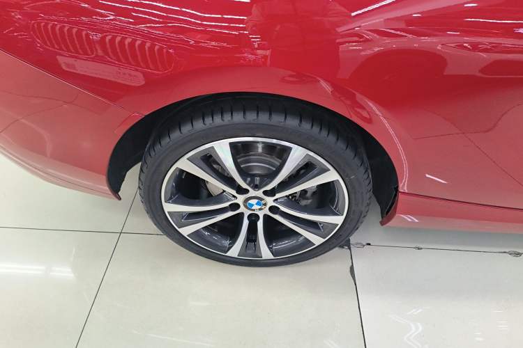 Used BMW 2 Series 2019 225i Convertible Coupe Sports Design Package Exterior 8