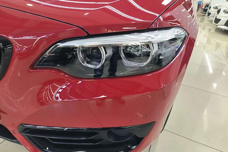 Used BMW 2 Series 2019 225i Convertible Coupe Sports Design Package Left Front Headlight