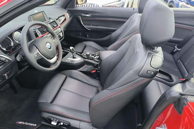 Used BMW 2 Series 2019 225i Convertible Coupe Sports Design Package Left Front Seat