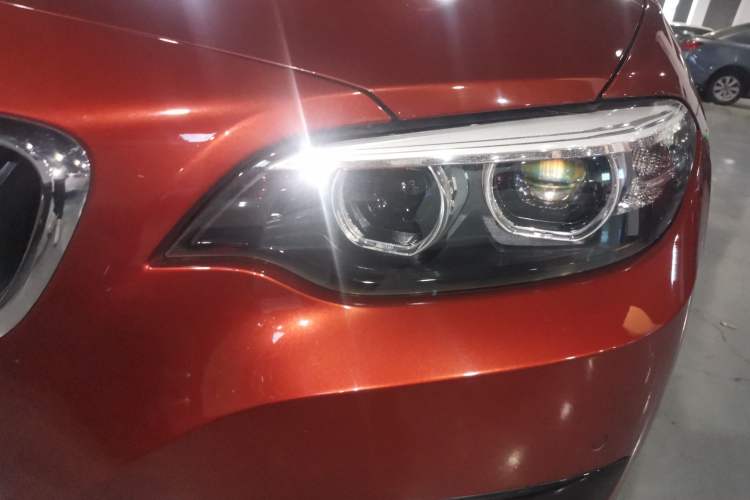Used BMW 2 Series 2018 220i Convertible Coupe Sports Design Package Left Front Headlight