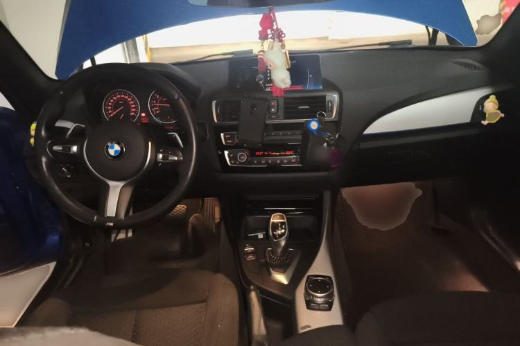 Used BMW 2 Series 2014 M235i Center Console