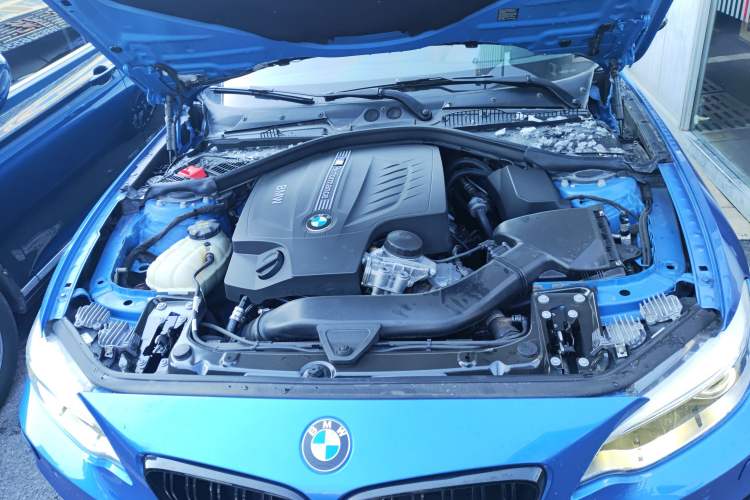 Used BMW 2 Series 2014 M235i Engine Bay
