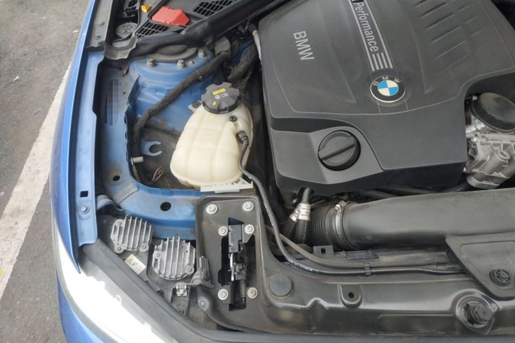 Used BMW 2 Series 2014 M235i Engine Bay Right