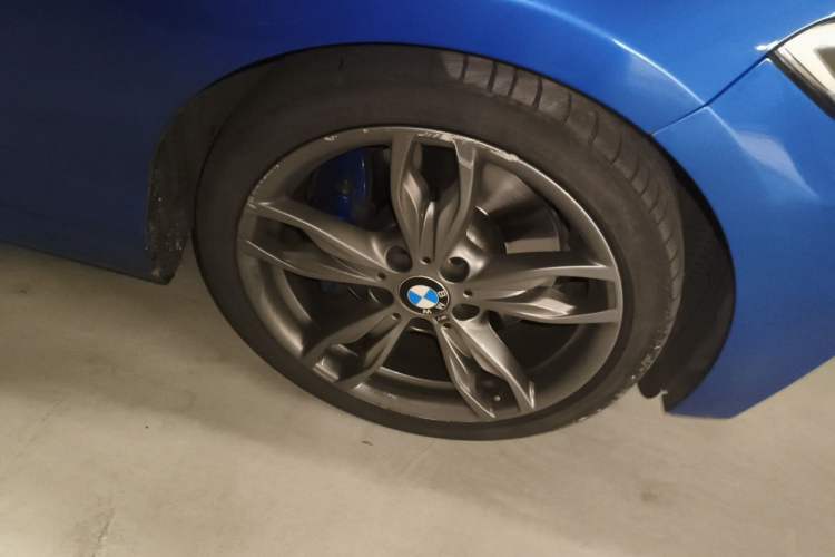 Used BMW 2 Series 2014 M235i Exterior 1