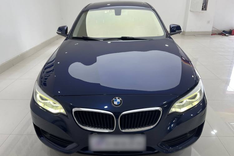 Used BMW 2 Series 2014 220i Leading Model Exterior 1