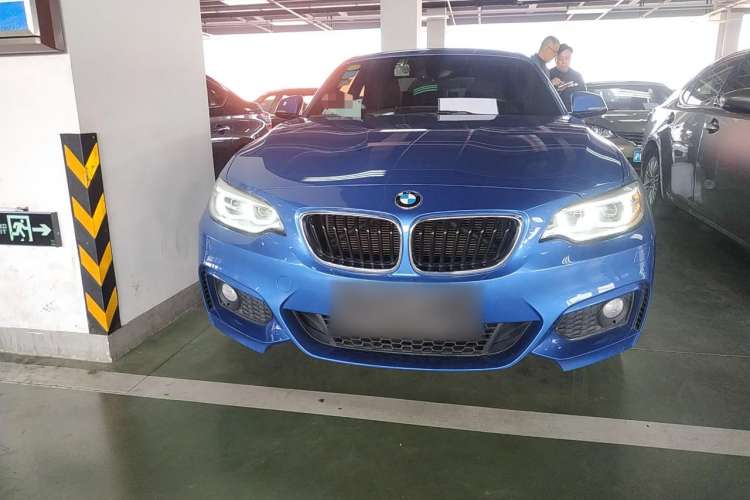 Used BMW 2 Series 2014 220i Sport Design Package Exterior 1