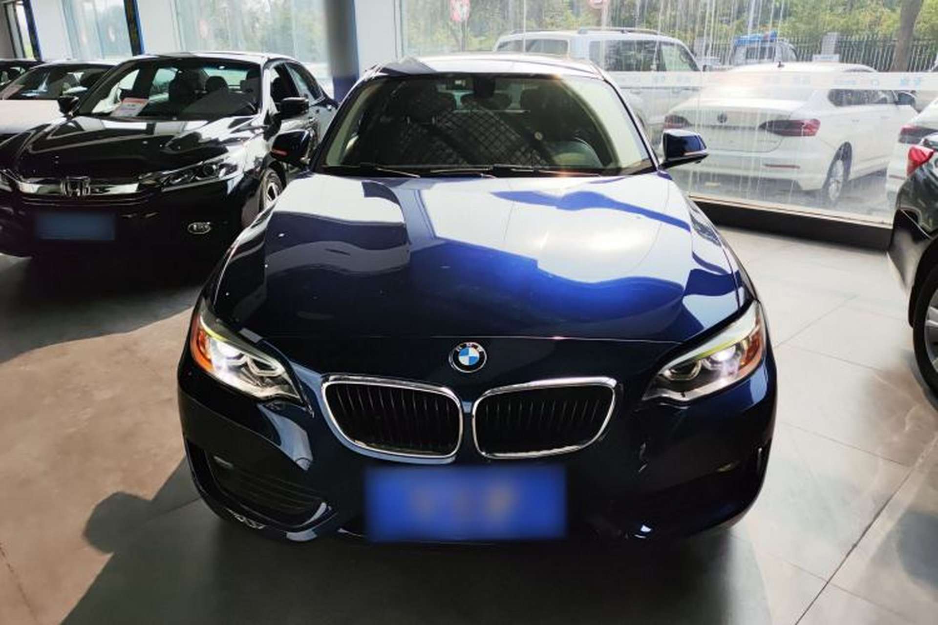 Used BMW 2 Series 2014 220i Leading Model Exterior 1