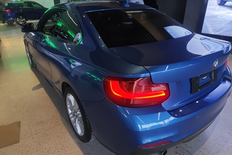 Used BMW 2 Series 2014 220i Sport Design Package Exterior 2