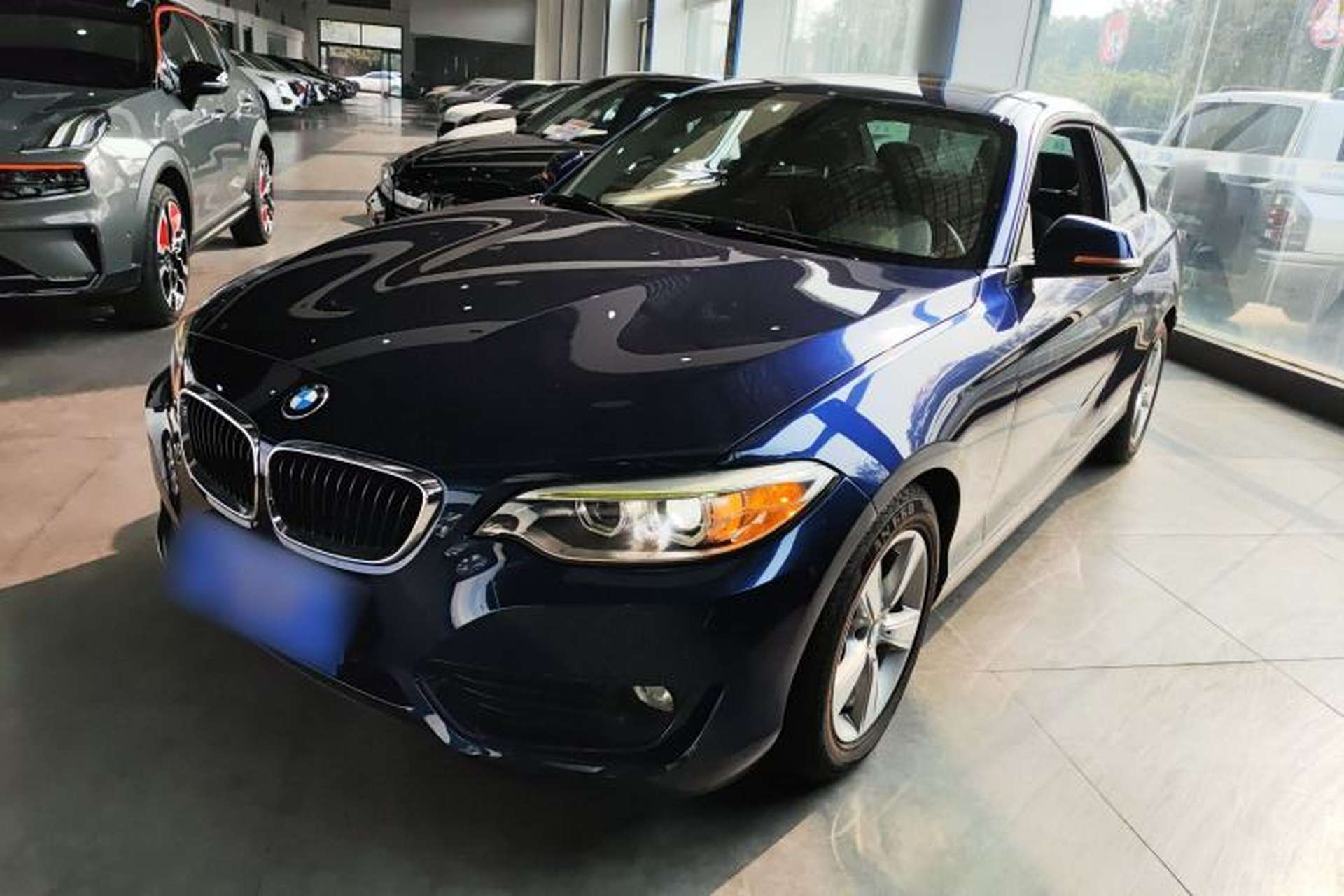 Used BMW 2 Series 2014 220i Leading Model Front Left 45 Deg