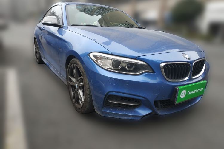 Used BMW 2 Series 2014 M235i Front Right 45 Deg