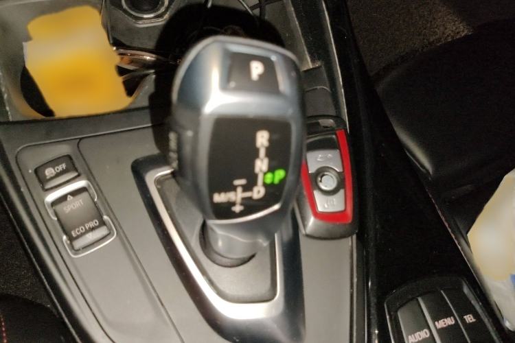 Used BMW 2 Series 2014 220i Sport Design Package Gear Lever