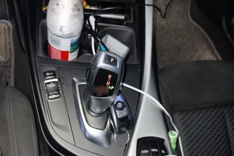 Used BMW 2 Series 2014 220i Sport Design Package Gear Lever
