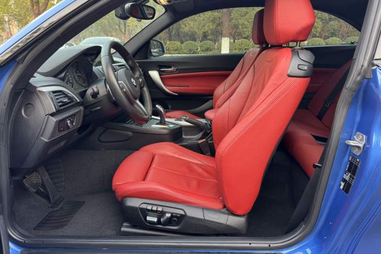 Used BMW 2 Series 2014 M235i Interior 2